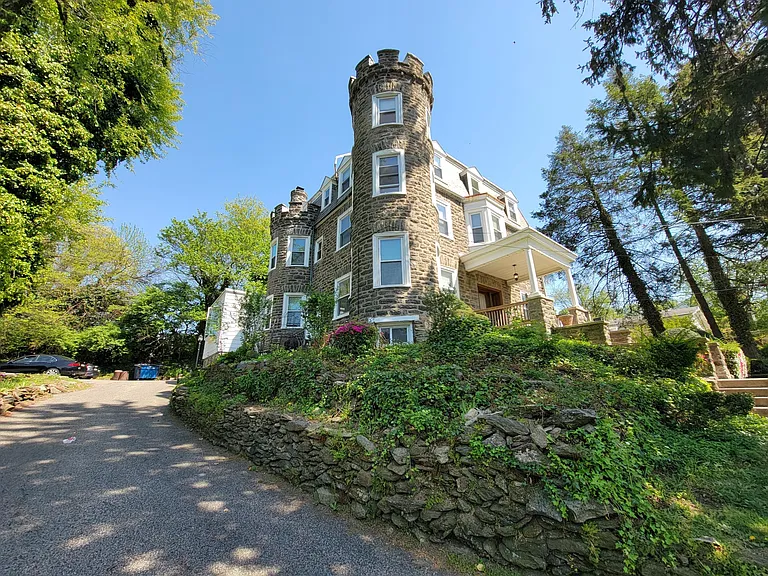 431 Valley Rd #C1 — Photo 1