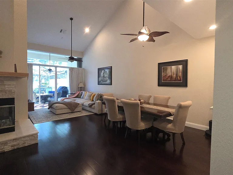 504 W Palm Aire Dr #504 — Photo 6