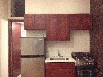1st image of 102 Charlton St APT 9