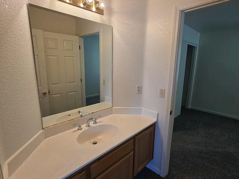 7508 Lighthouse Ln — Photo 21