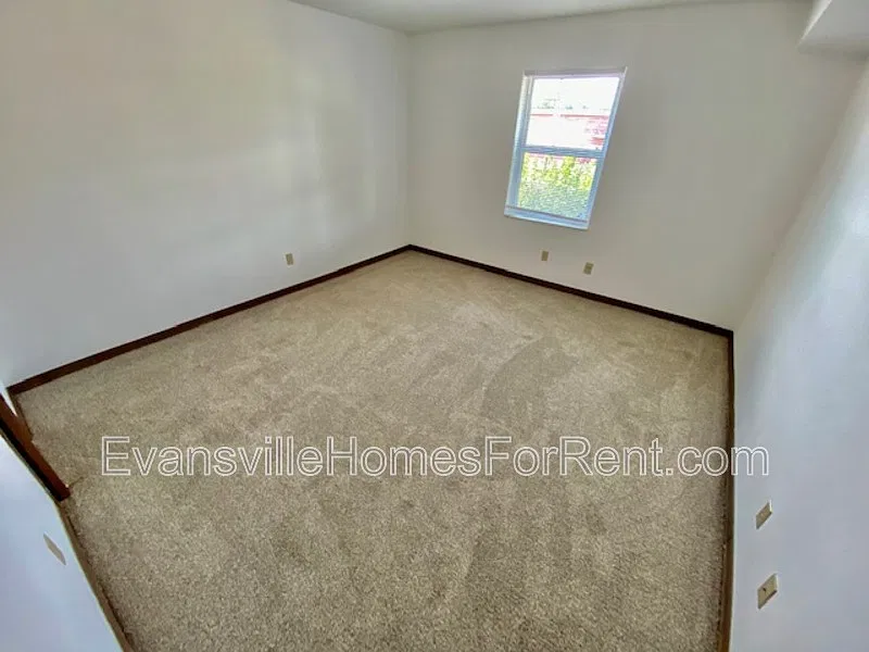 1 bed, 1.0 bath, 700 sqft, $675 — Photo 3