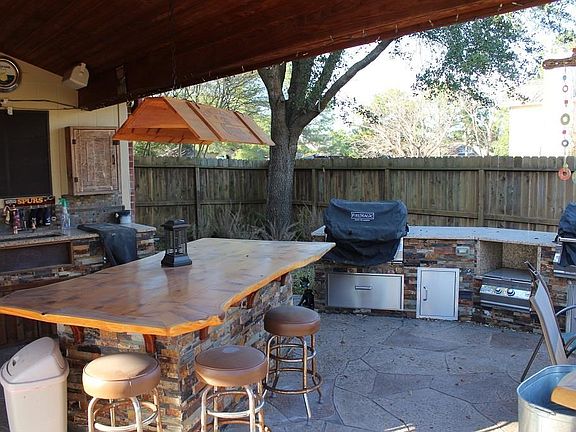 3rd image of 22603 Willhanna Dr