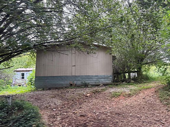 2nd image of 2249 Lawson Mill Rd