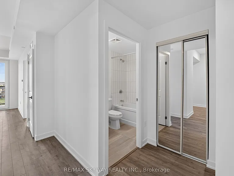 15 Skyridge Dr #521 — Photo 31