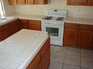 4th image of 8158 Dinsmore Dr