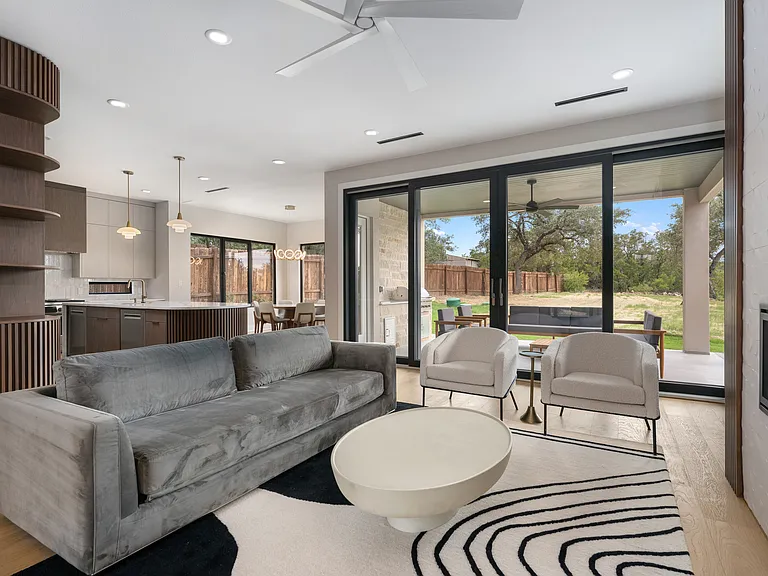 13701 Montview Dr — Photo 13