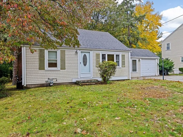 279 Pine St, Weymouth, MA 02190