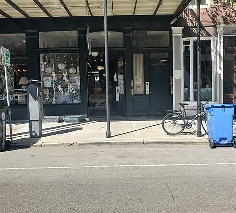 2nd image of 2041 Magazine St #D
