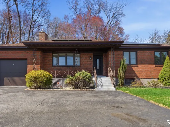 45 Nooks Hill Road, Cromwell, CT 06416