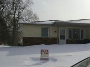 545 Jefferson St, Deforest, WI 53532