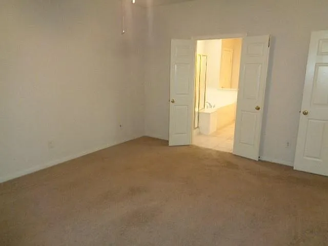 10326 Thornmont Ln — Photo 18