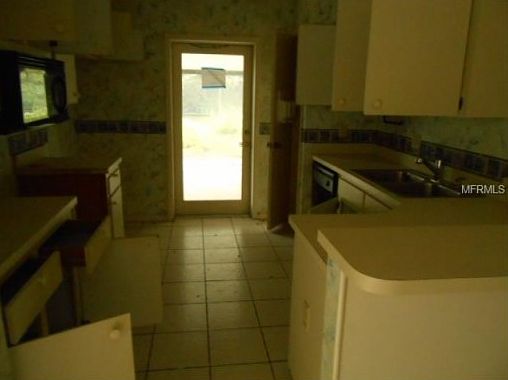 4th image of 1600 Gunsmith Dr