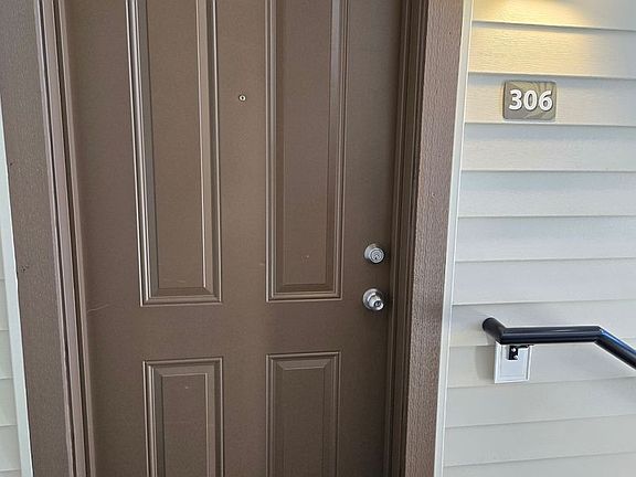 2nd image of 11845 NW Stone Mountain Ln Unit 306