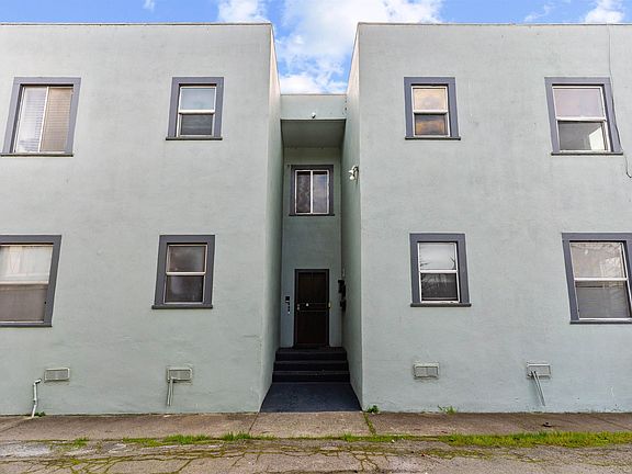 3rd image of 2238 7th St