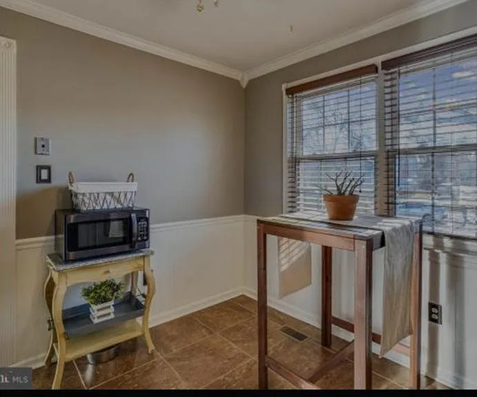 356 Volley Ct — Photo 6