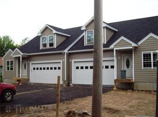19 Whitney St, Haverhill, MA 01832