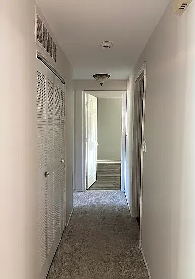3 bed, 1452 sqft, $3,300 — Photo 3