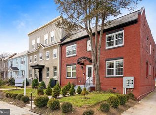 222 20th St NE APT 2, Washington, DC 20002