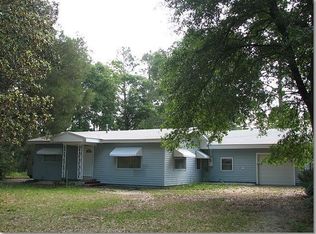 12615 Davies Dr, Fountain, FL 32438