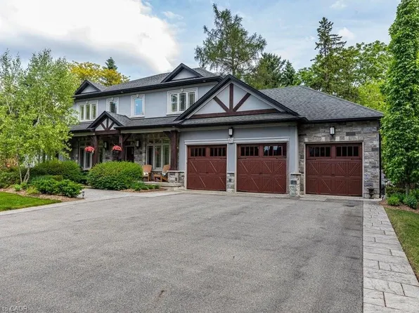60 Parker Ave, Hamilton, ON L9G 1A7