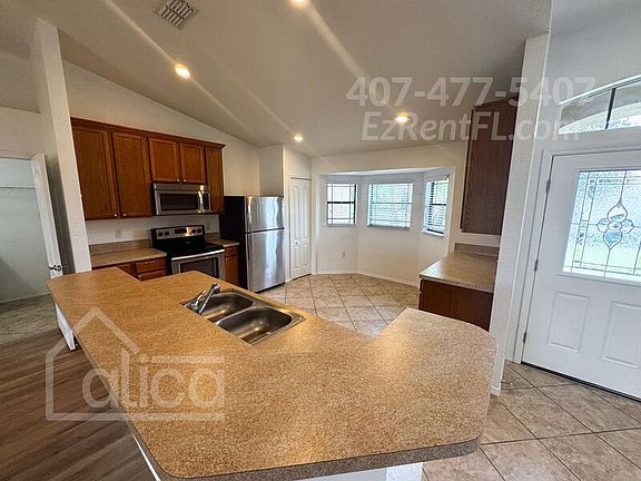 4th image of 1769 Kingsmill Dr
