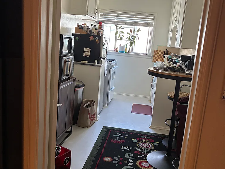 1316 N Citrus Ave #4 — Photo 4