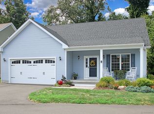 265 City Hill St #4, Naugatuck, CT 06770