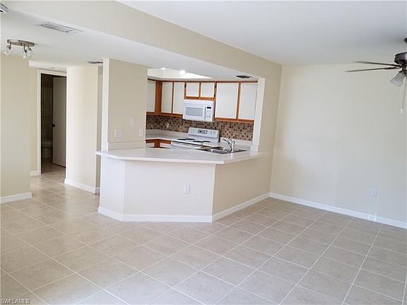 4th image of 3150 Seasons Way Unit 606