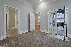 5th image of 1338 Mercer Ave