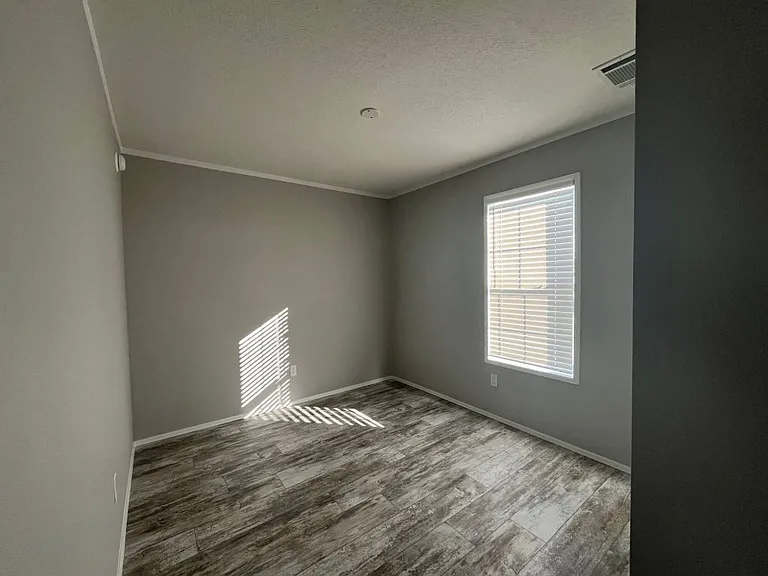 36 Eland Dr #36 — Photo 9