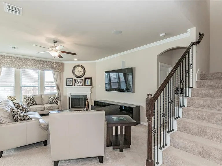 11621 Parade Dr — Photo 17