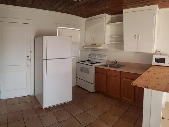 521 Marietta St, Lake Wales, FL 33853