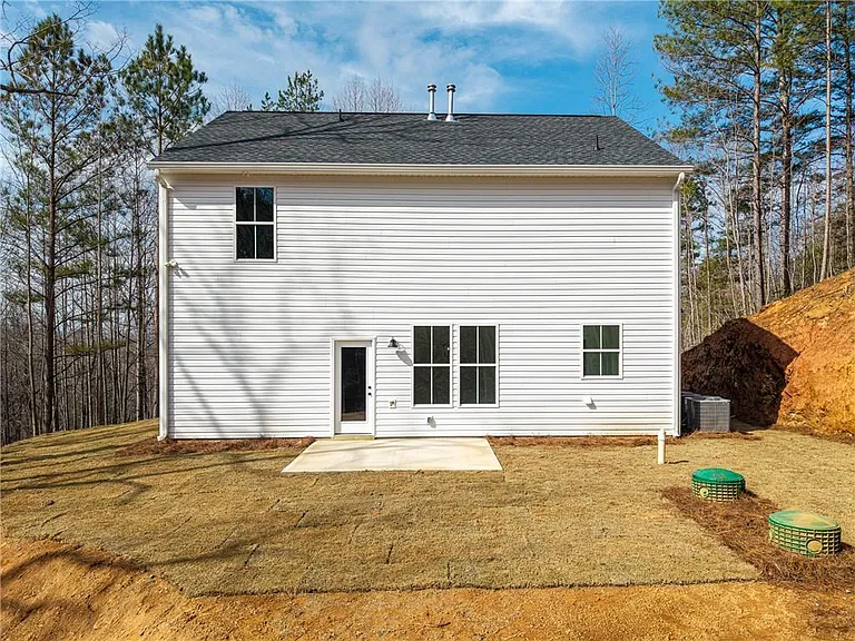 91 Smith And Wesson Way — Photo 8