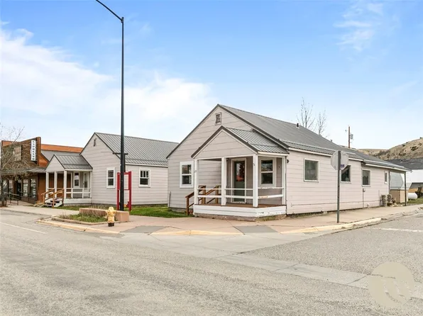 21 & 23 S Woodard Ave #2, Absarokee, MT 59001