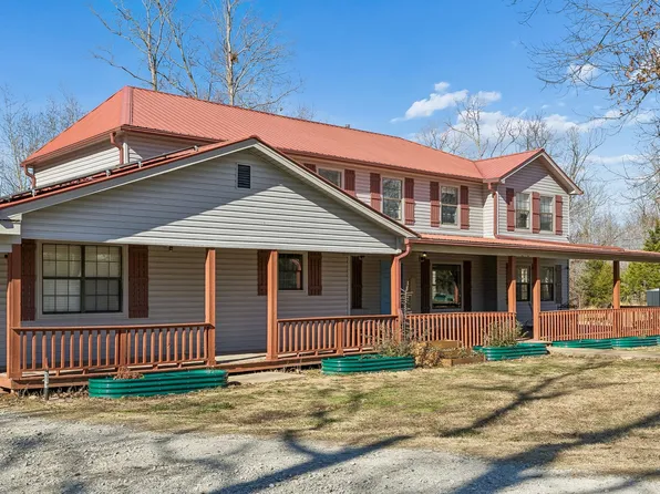 485 Lower Roans Creek Rd, Linden, TN 37096