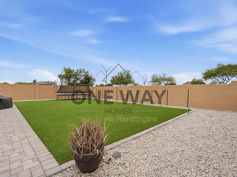392 S 194th Ln — Photo 33