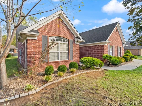 2774 Crescent Hill Drive NE, Corydon, IN 47112