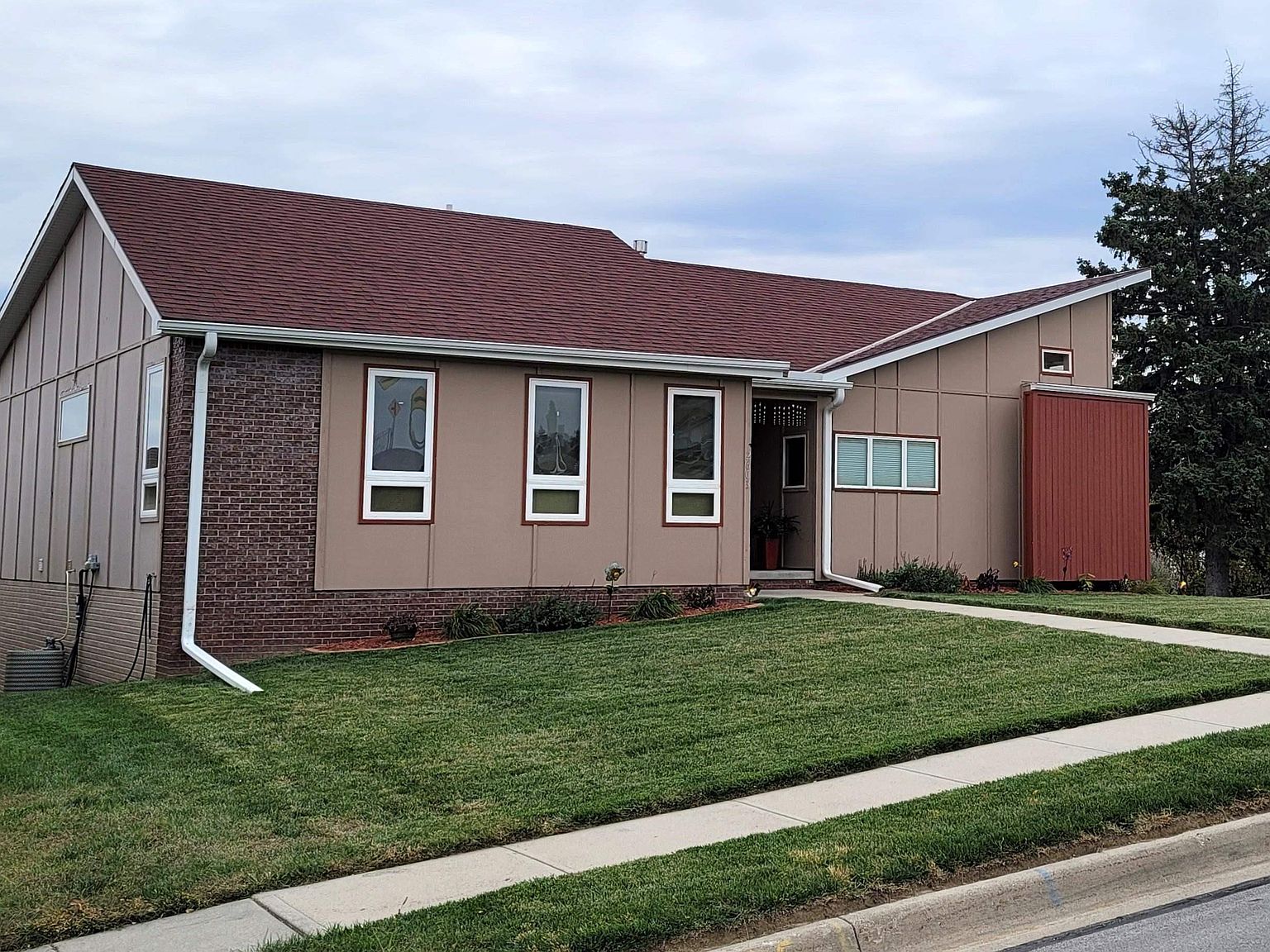 2603 N 32nd St, Omaha, NE 68111 Zillow