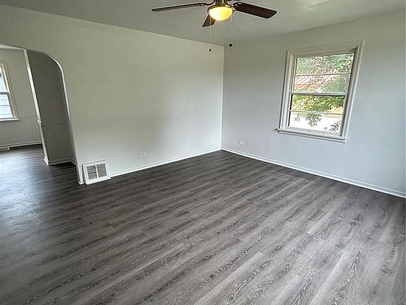 4th image of 1819 Jerome Ln