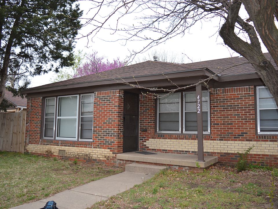 4722 E 8th Exterior Front