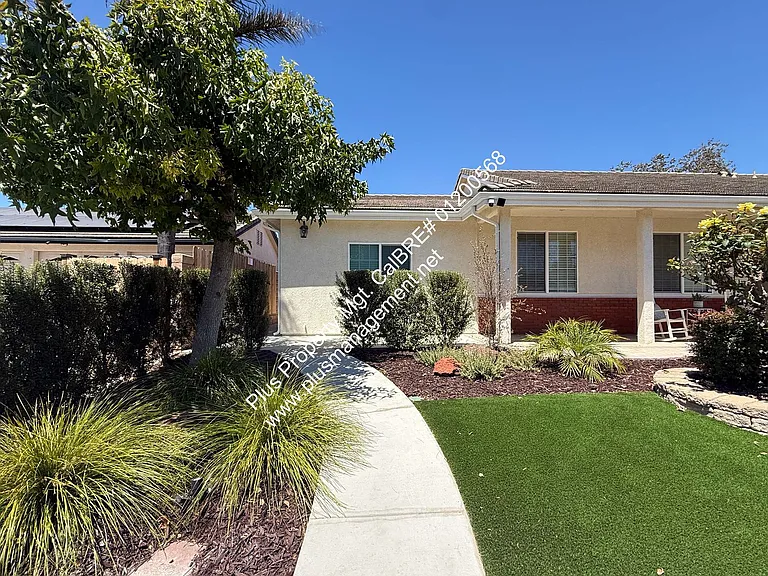 1515 Monica Ct #A — Photo 2