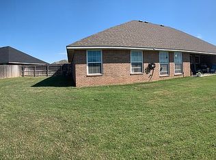 1824 Javelina Dr, Altus, OK 73521