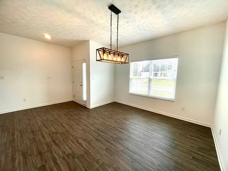 17115 Meander Way — Photo 4