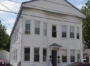 23 Middle St, Biddeford, ME 04005