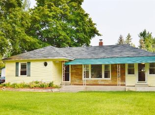 4245 Springfield St, Burton, MI 48509