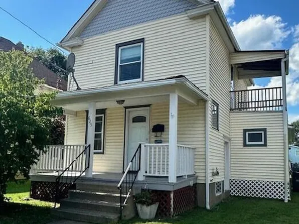 625 E 3rd St, Berwick, PA 18603