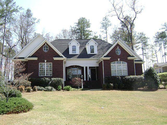 1st image of 2004 Beachwood Dr