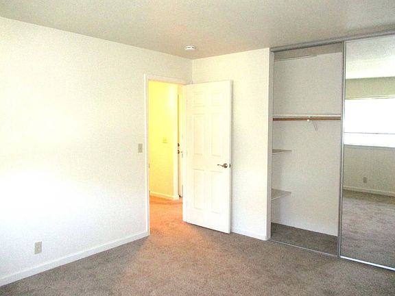 5th image of 3643 Larry Ct