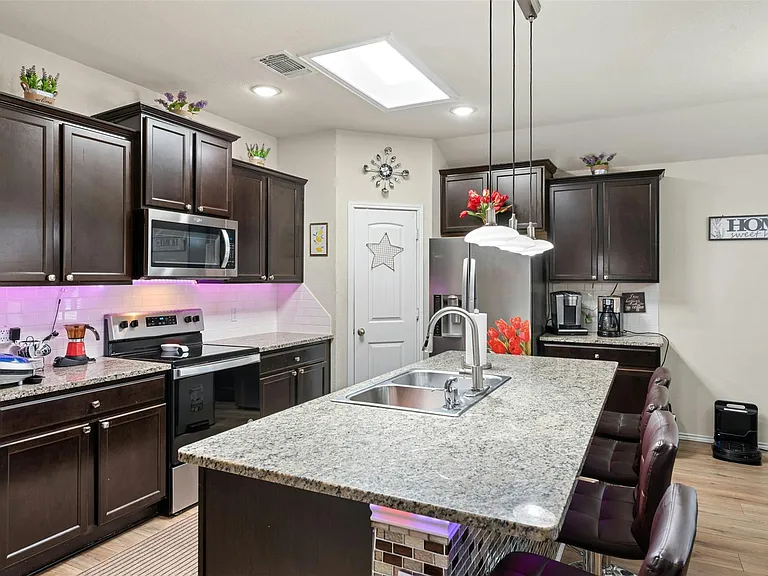 113 Reagor Dr — Photo 7