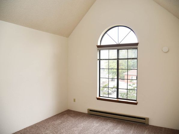3406 S Grand Blvd APT 200